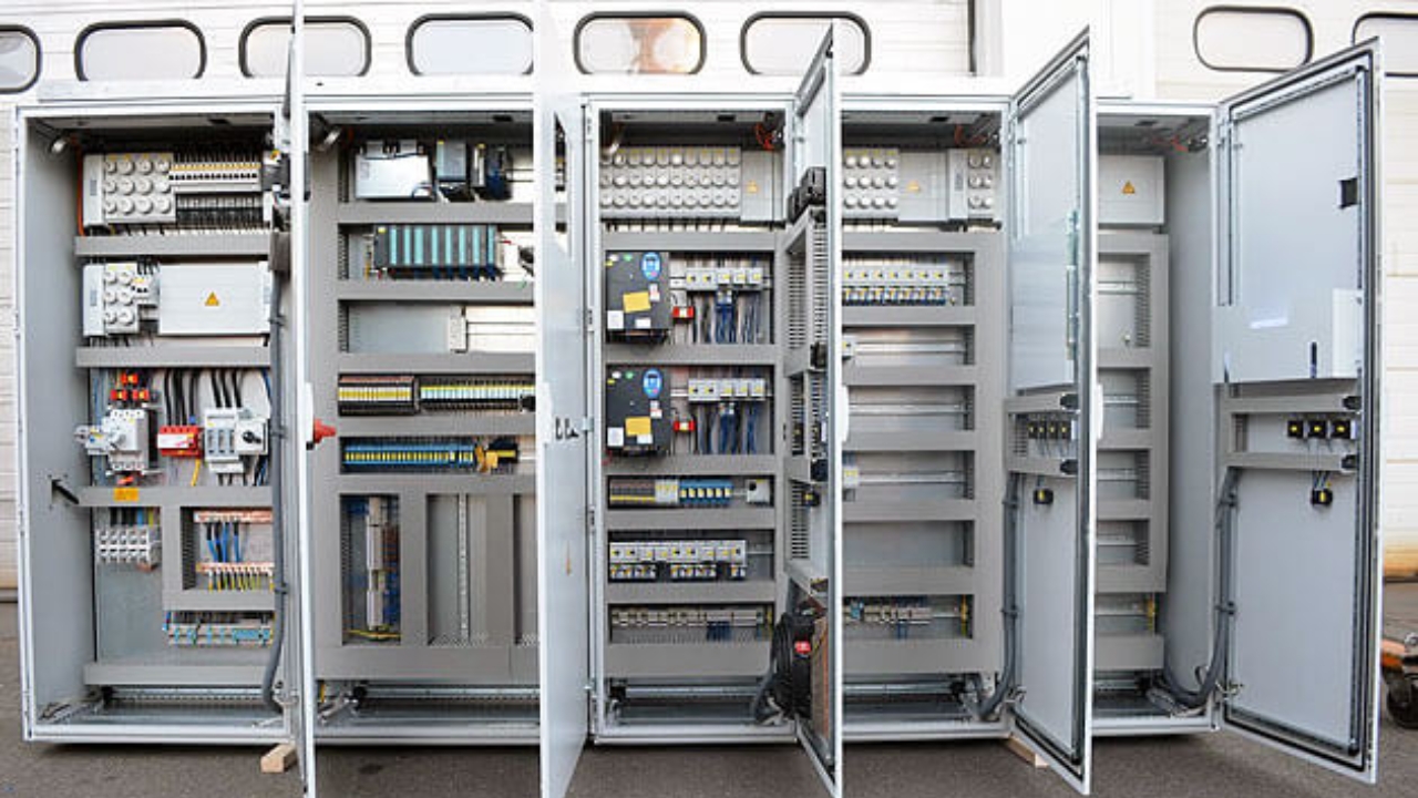باکس plc